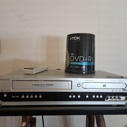 Magnavox VHS/DVD Player Recorder 