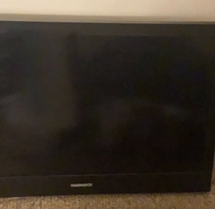 Magnavox 32” TV 
