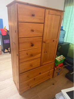 Dresser