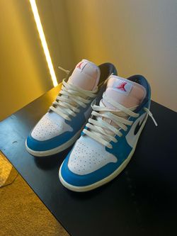 Jordan 1 Low white and blue trainers