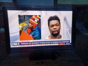 42" SAMSUNG 1080P HDTV WITH ROKU REMOTE CONTROL STREAMING STICK $150 FINAL PRICE READ DESCRIPTION AND SEE 👀 ALL PICTURES 