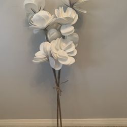 Flowers White Decor 