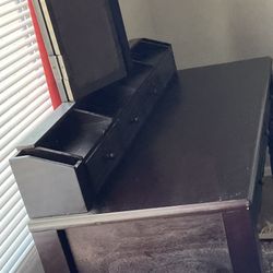 VANITY WITH MIRROR AND WOODEN STOOL (Like New)