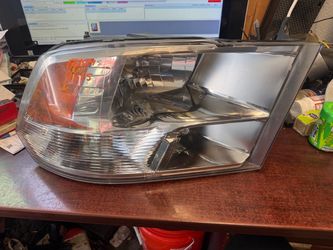 Right headlamp for 2014 dodge ram 1500 headlamp