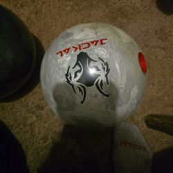 Motive Jackal Bowling Ball 