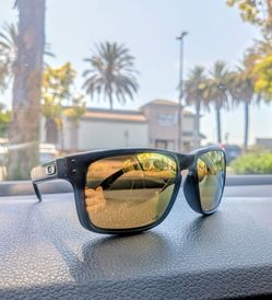 Oakley Holbrook Troy Lee w/ Gold Mirrored Lense