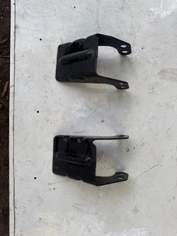 2011-2016 ford f-250 front brackets