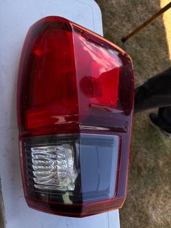 Toyota Tacoma Tail Light Assembly