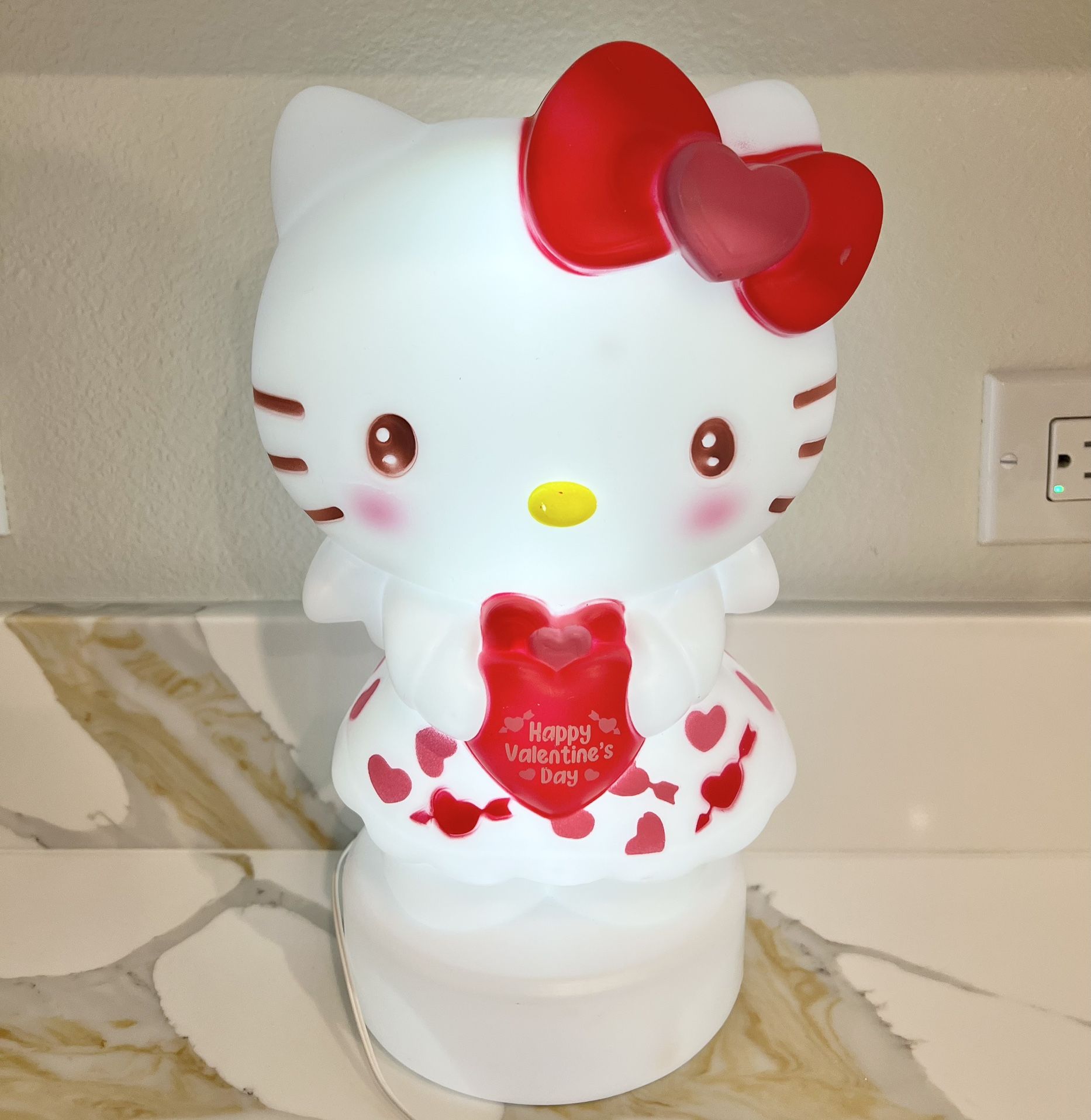 Hello Kitty Light Up Vday Blowmold