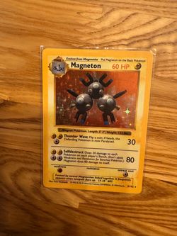 Magneton Shadowless 9/102 Pokemon