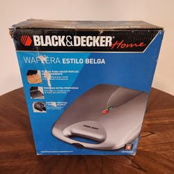 Black & Decker Belgian Waffle Maker