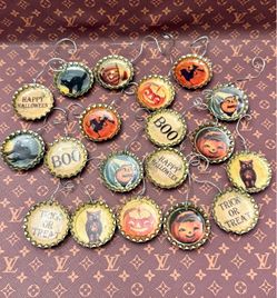 Collectible Bottle Cap Halloween Ornaments Set - Primitives by Kathy