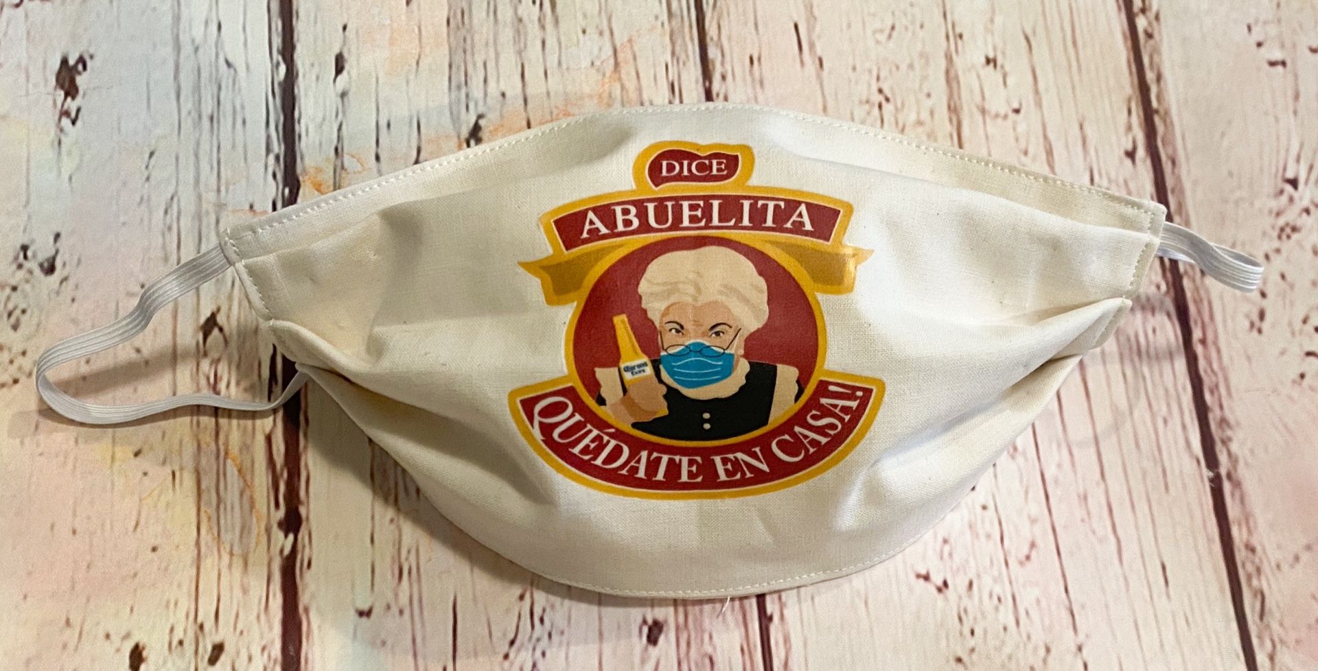 Dice abuelita Quedate en casa masks
