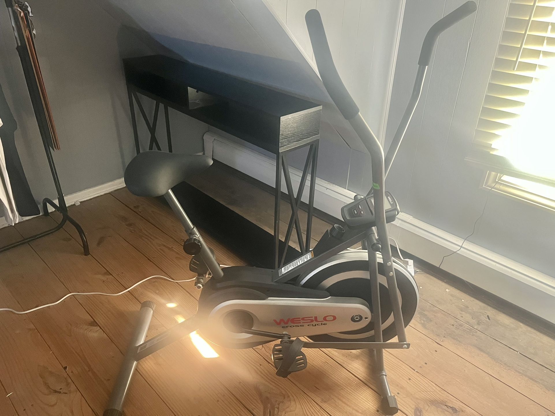 Weslo Cross Cycle Exercise Bike