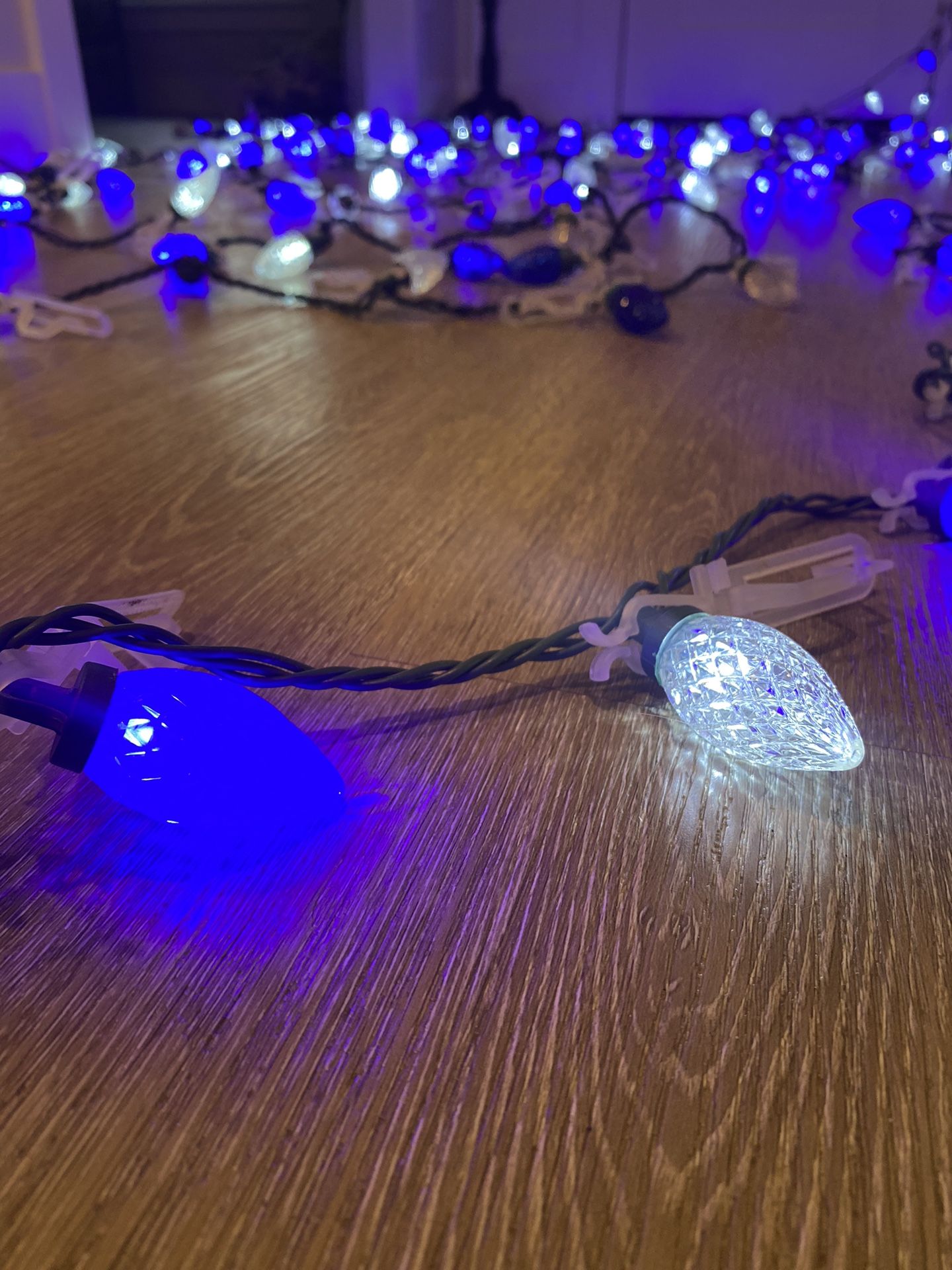 LED C9 Blue and White Exterior Christmas Lights