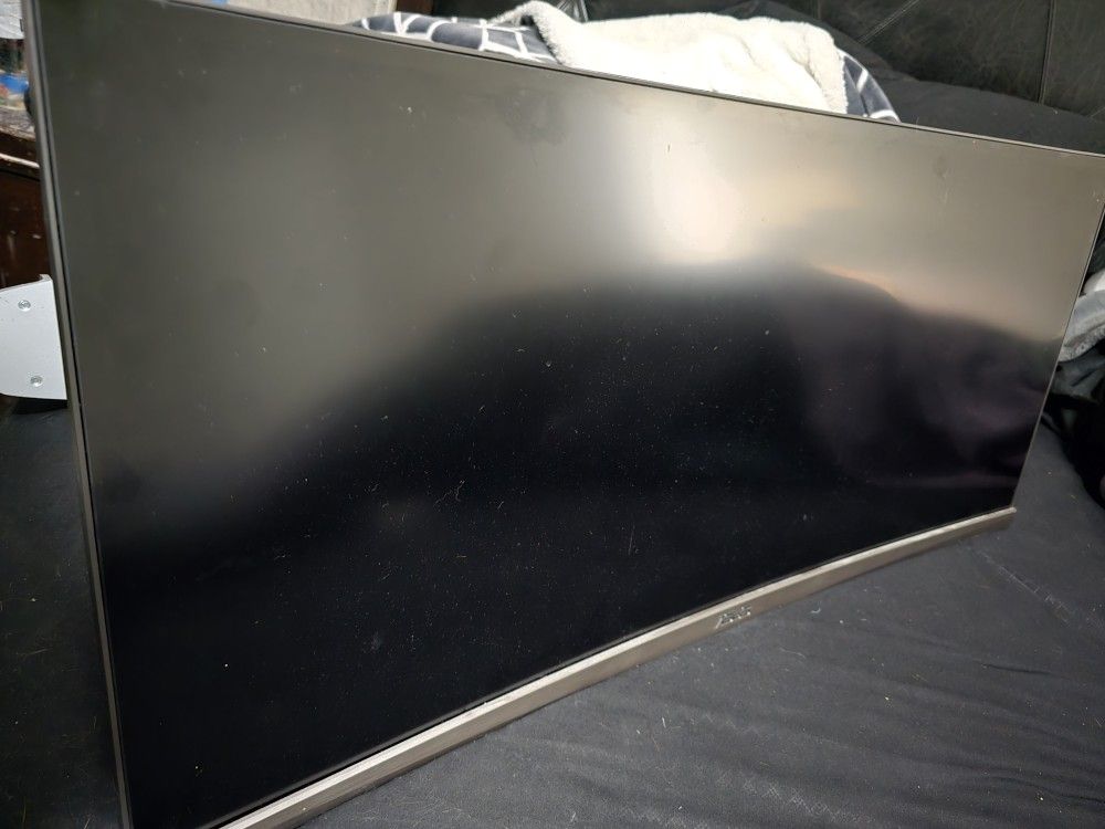 ASUS 34" inch curved gaming monitor