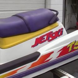 1997 Kawasaki Jet ski  TS - Great Condition! 