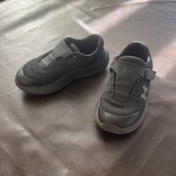 3 Pairs Under Armour Shoes 10k 