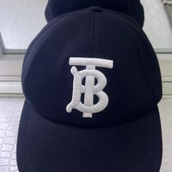 Burberry hat