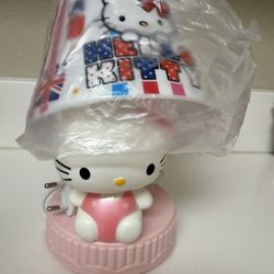 Hello Kitty Lamp