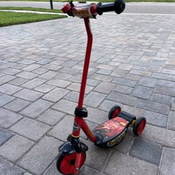 Disney Cars 3 Wheel Scooter (Huffy)