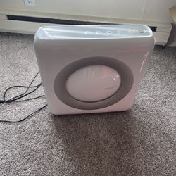 Coway Air Purifier and Filter