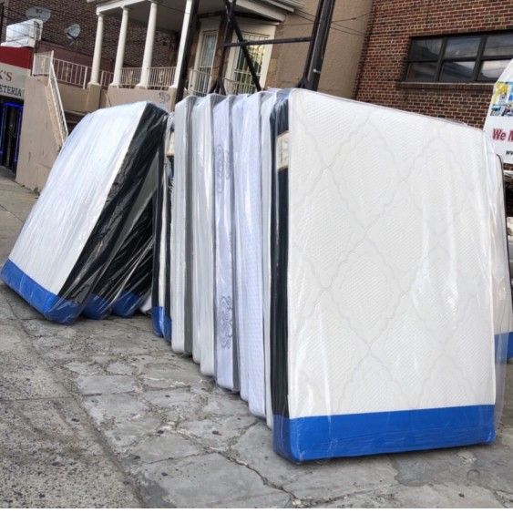 Plush Comfort FullSize Mattresses Wrapped in Plastic for Sale in La