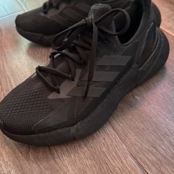 Adidas Boost Men 4.5/Women 6.5