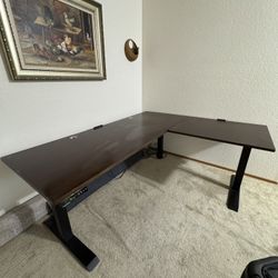 Adjustable L-Shaped Standing Desk – Good Condition