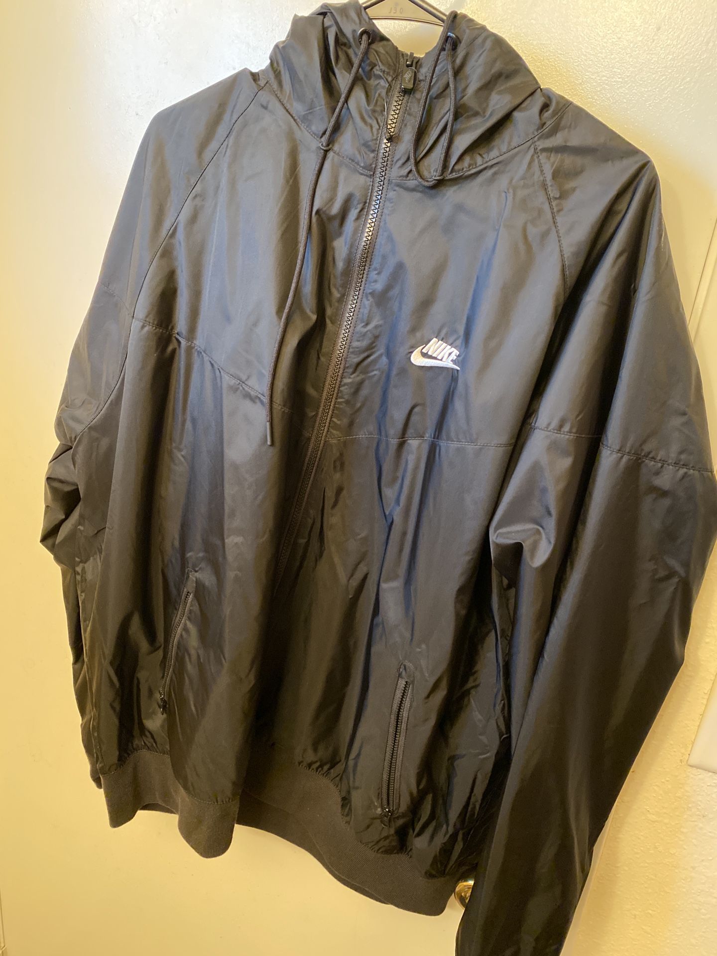 Nike windbreaker