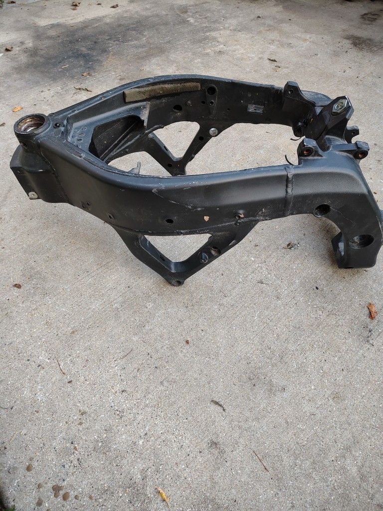 Main Frame 08-14 R6