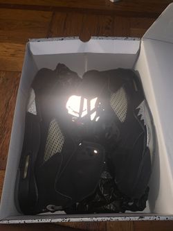 Jordan 5 “Metallic”