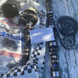 A Factory ACDELCO Point Distributor Rebuilt Part Number 1111051-Delco REMY 3m-23 Hydraulic Camshaft And Timing Chain Set-$70.00