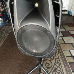 Bluetooth Speaker with Stand