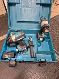 Makita drills 18 volt.