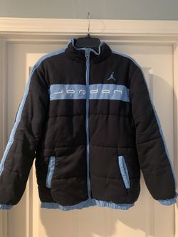 YOUTH MICHAEL JORDAN ZIP UP JACKET SIZE LARGE 