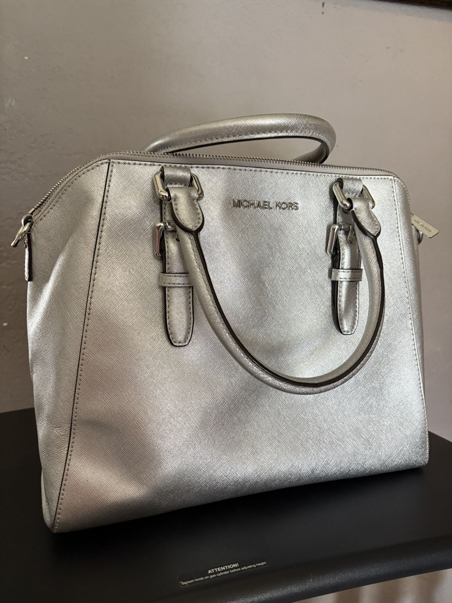Michael Kors Tote