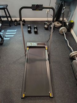 Treadmill/Walking Pad UREVO Compact 2-n-1 Treadmill