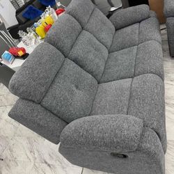 I Sell Sofá And Loveseat $1000