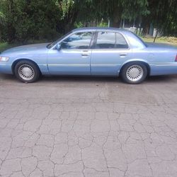 Mercury Grand Marquis