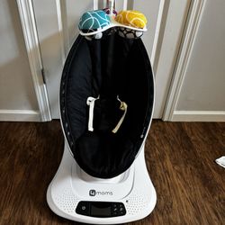 MamaRoo Swing