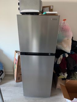 VISSANI Fridge