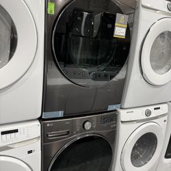 LG Set Washer & Dryer Front Load
