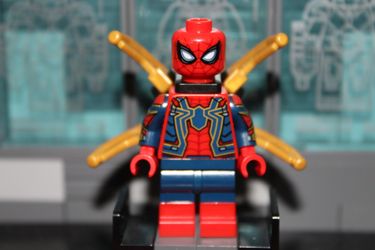 Lego Iron Spider  Minifigure(2025)
