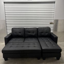 Black Leather Sofa !!! Great condition 