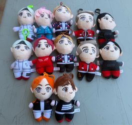 BTS tinytan plush keychain toys (12 pack)