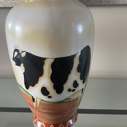 Beautiful Ceramic vase - Animals