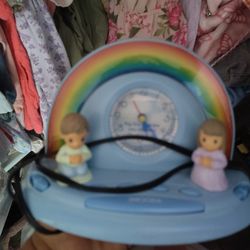 Vintage Precious Moments Bilingual Prayers And Clock