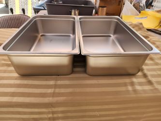 2 full size stainless steel food warmers with clear lids