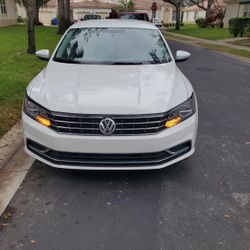 2016 Volkswagen Passat